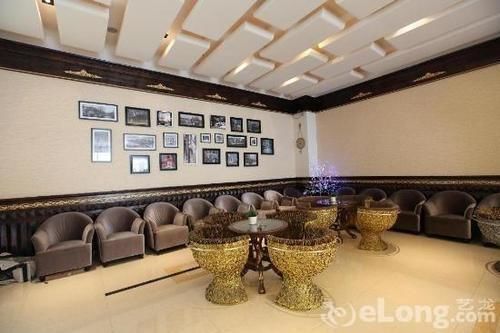 Hotel Feel Town Shanghai
