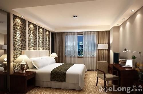 Feel Town Hotel 3*