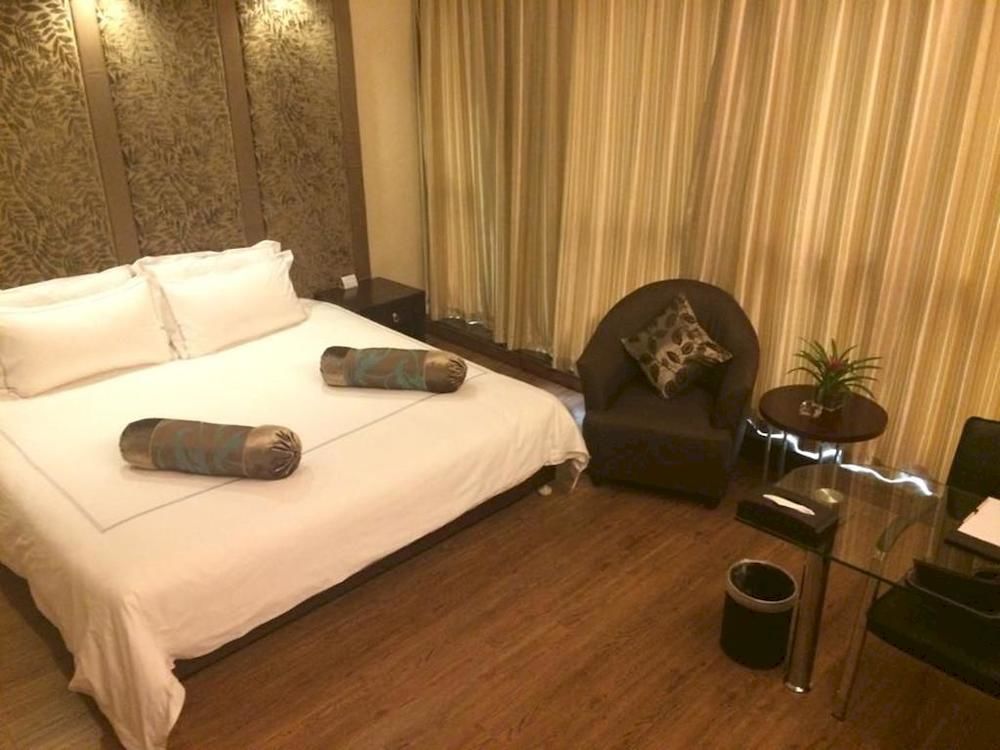 Hotel Feel Town Shanghai